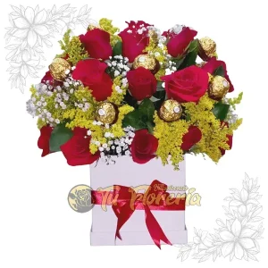 Caja Cuadrada en Rosas y Chocolates C28
